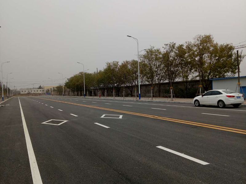 宋元瓷規(guī)劃二路道路、綠化及配套設(shè)施實(shí)景圖
